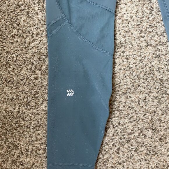 All in Motion Contour Power Waist Size M - Picture 7 of 12